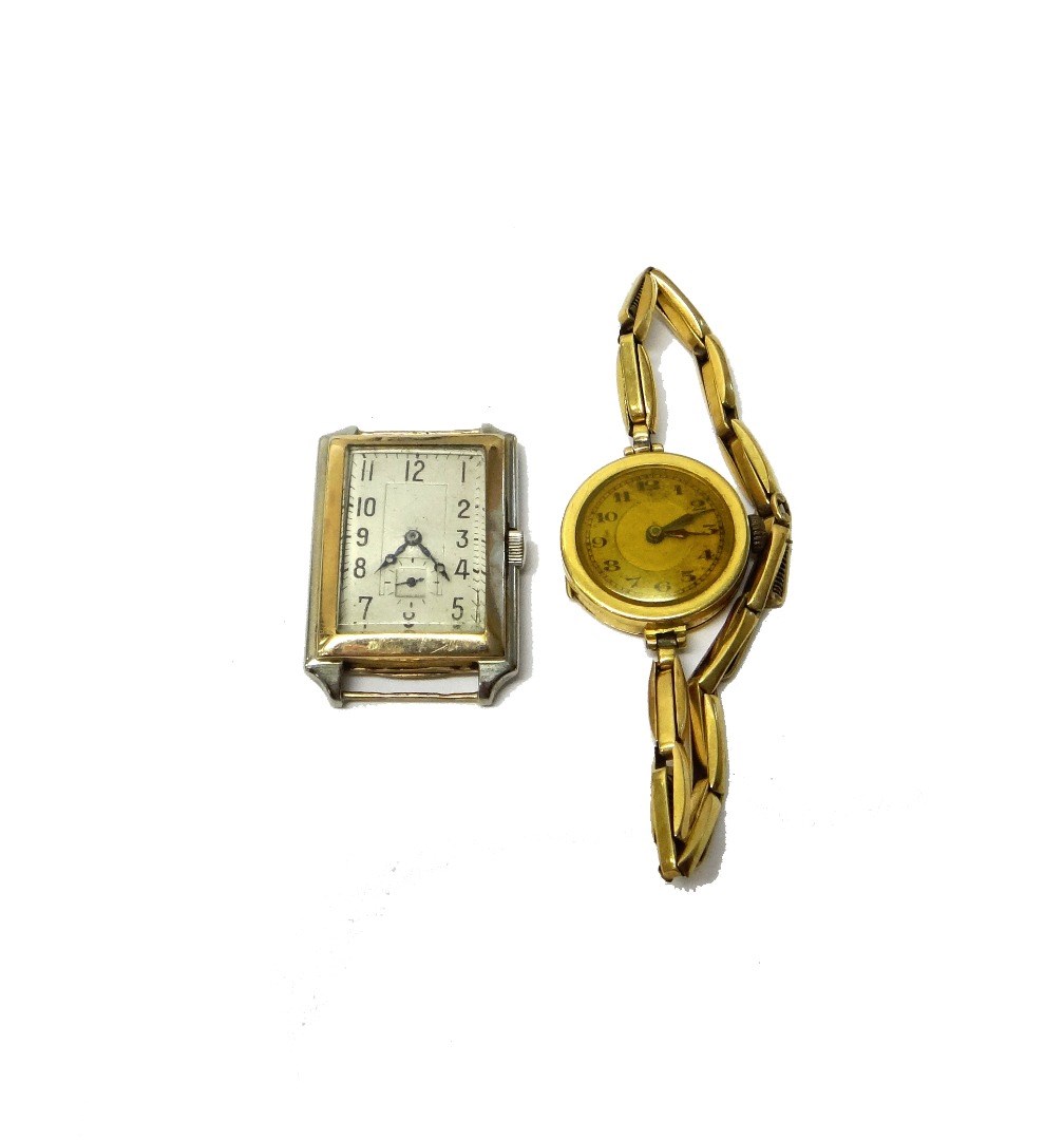 Appraisal: A lady's ct gold circular cased wristwatch import mark London