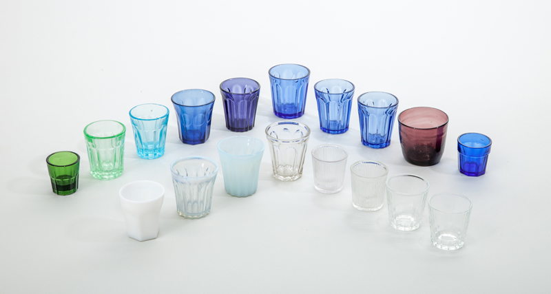 Appraisal: GROUP OF EIGHTEEN PRESSED GLASS SHOT CUPS Including five blue