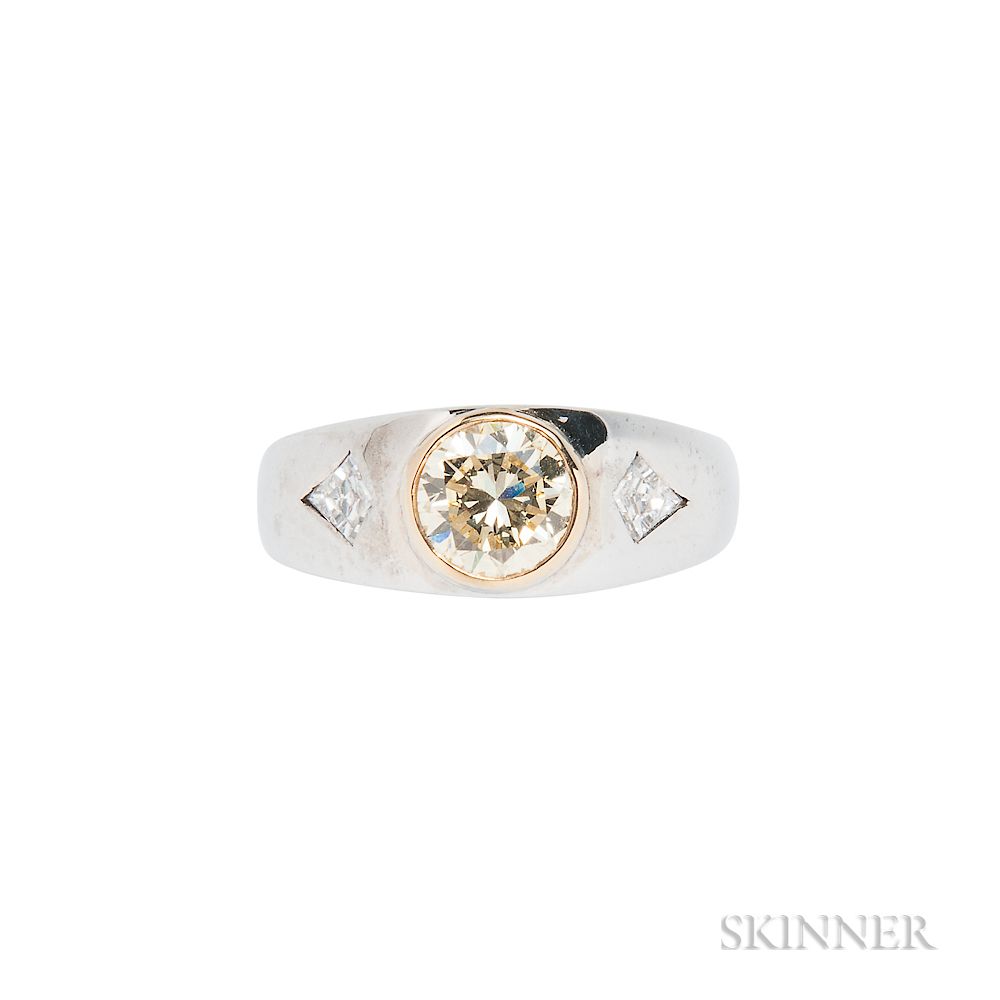 Appraisal: kt White Gold and Colored Diamond Ring kt White Gold