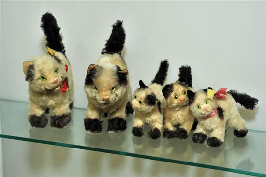 Appraisal: FIVE STEIFF CATS Each with cream colored bodies and black