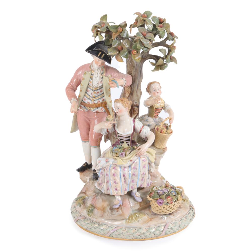 Appraisal: MEISSEN PORCELAIN FIGURE GROUP OF COURTING GARDNERS UNDER AN APPLE