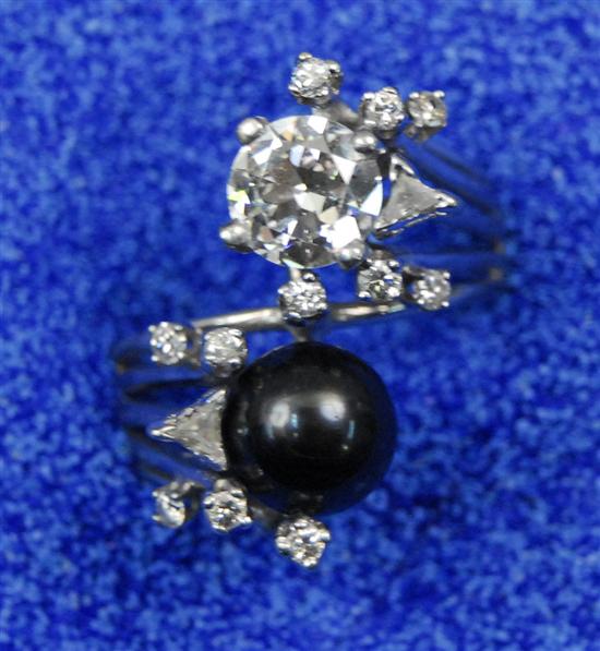 Appraisal: WHITE GOLD DIAMOND AND BLACK PEARL LADIES RING the carat