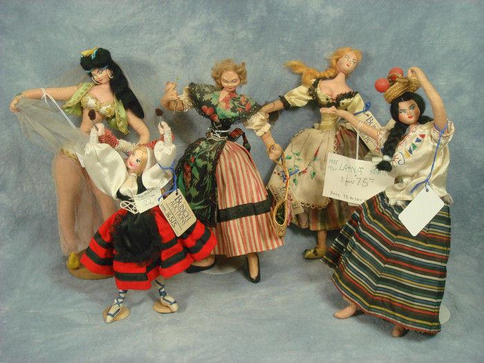 Appraisal: Lot of Spain made Layna dolls cloth bendable dolls to