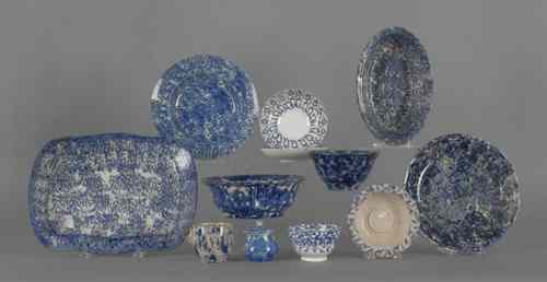 Appraisal: Twelve pieces of blue spongeware th c tallest -