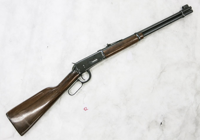 Appraisal: WINCHESTER MODEL LEVER ACTION CARBINE - Win caliber round barrel