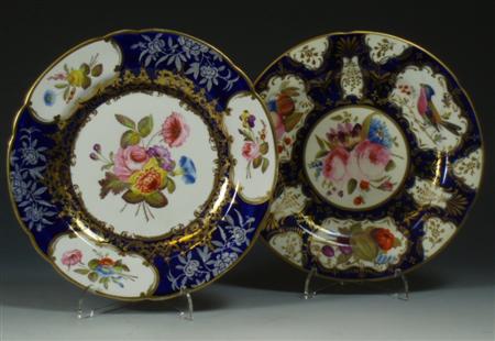 Appraisal: An early th century English bone china dessert plate probably