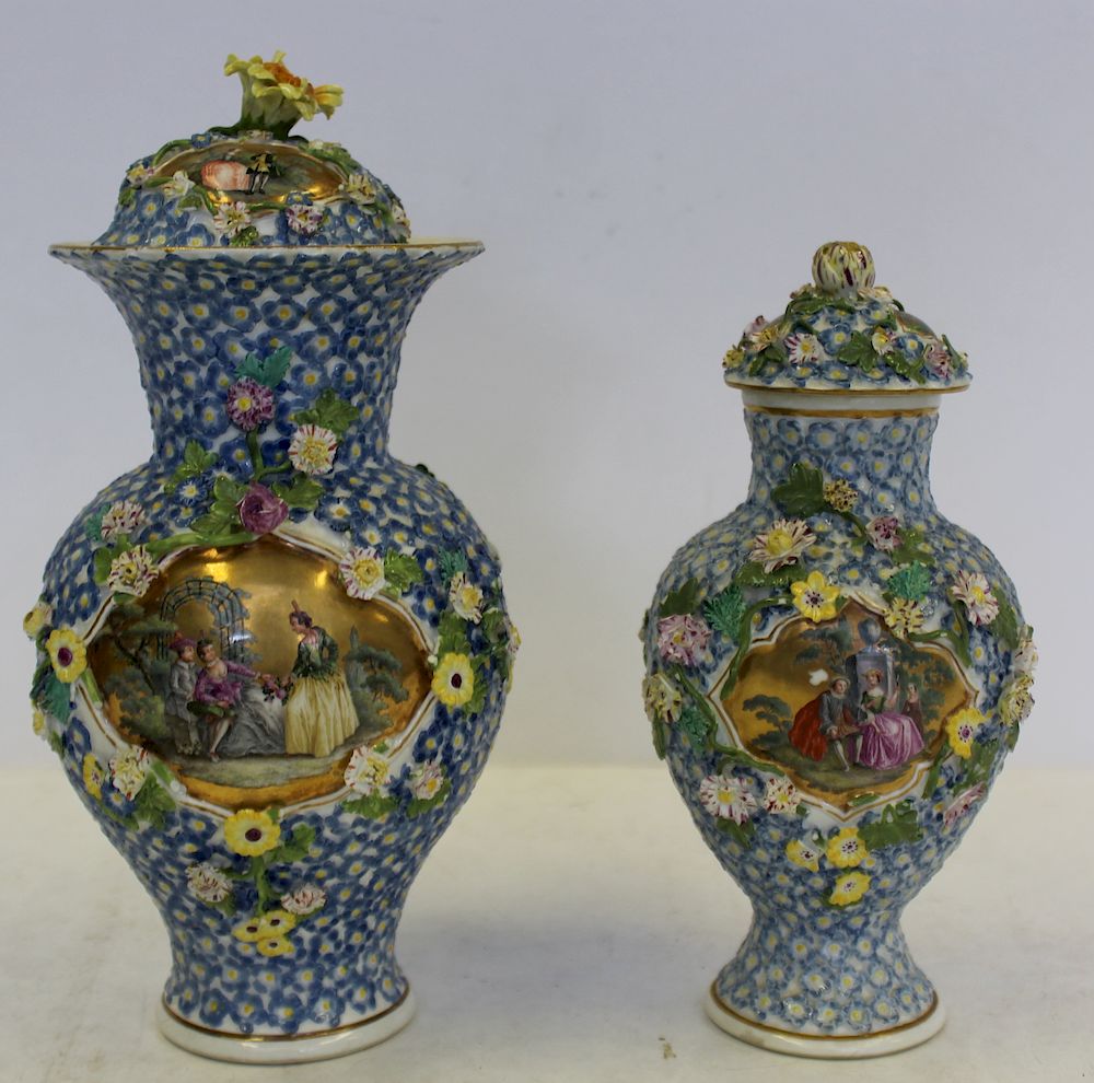 Appraisal: MEISSEN Schnellen Ballen Lidded Urns From an East rd St