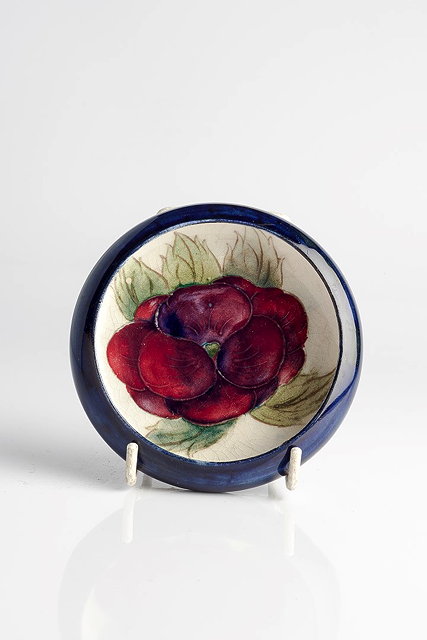 Appraisal: Moorcroft'Pansy' ashtraystamped manufacturer's mark cm diameter