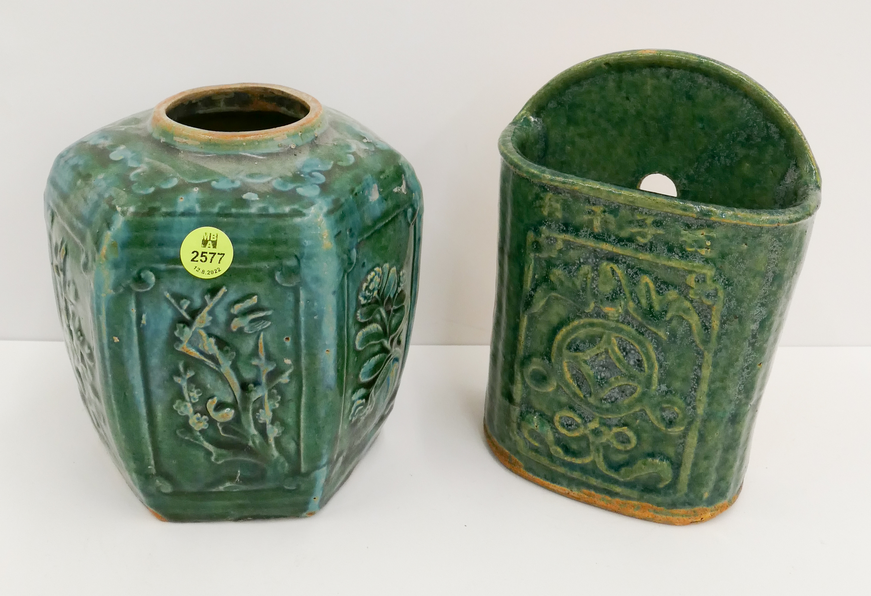 Appraisal: pc Old Chinese Green Pottery Jar Chopstick Holder- approx ''