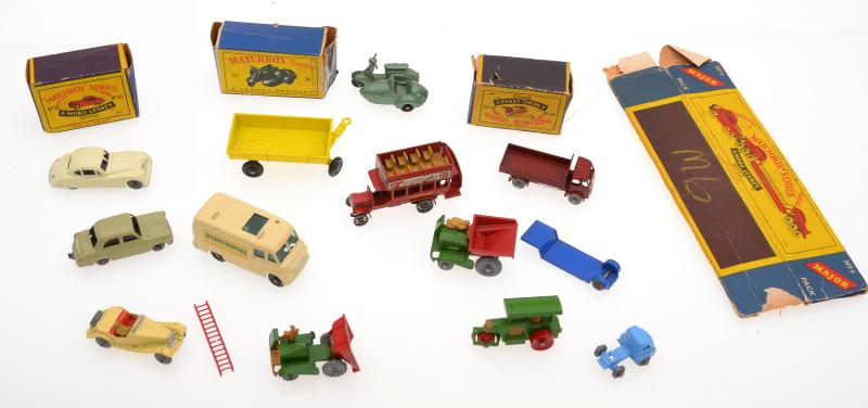 Appraisal: COLLECTION OF UNBOXED MATCHBOX - SERIES MODELS INCLUDING NO DEWARS