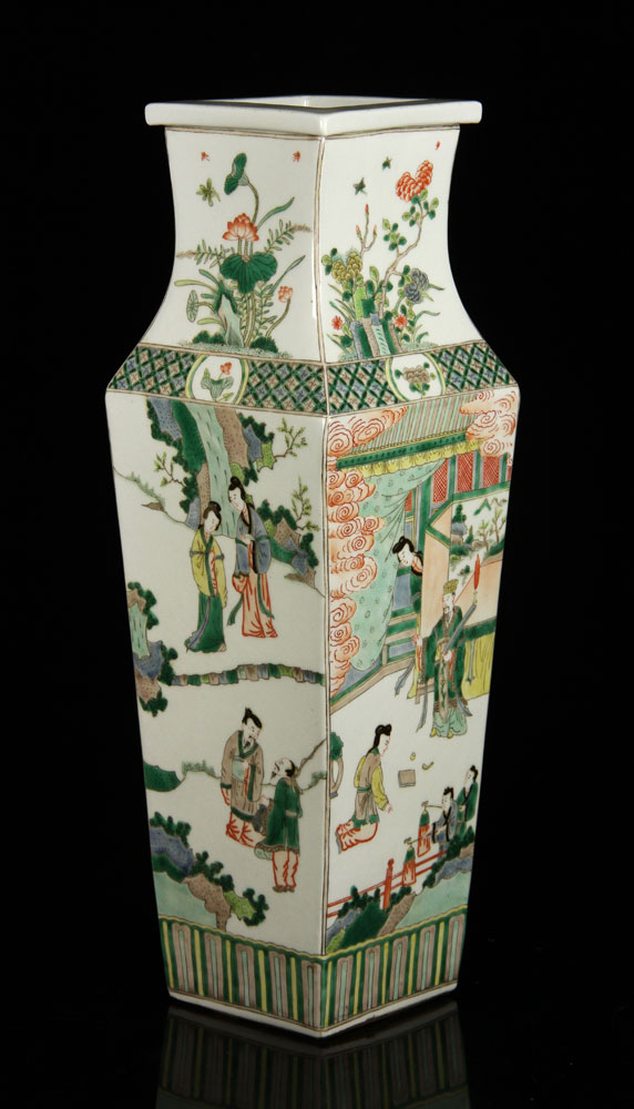 Appraisal: - Chinese Famille Verte Jar Chinese famille verte jar porcelain