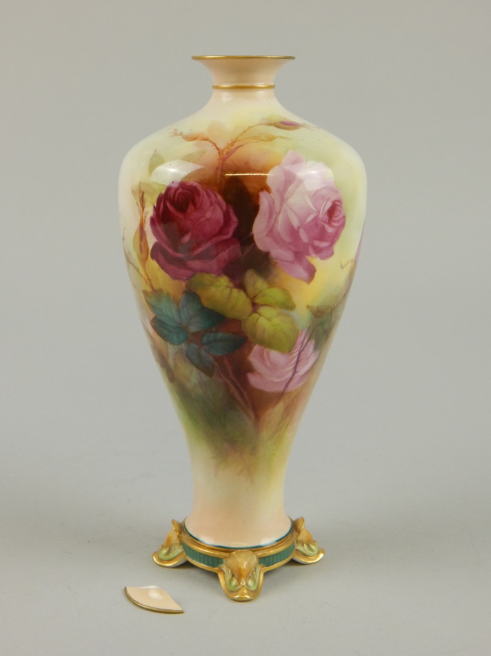 Appraisal: An early thC Royal Worcester vase number F the shouldered