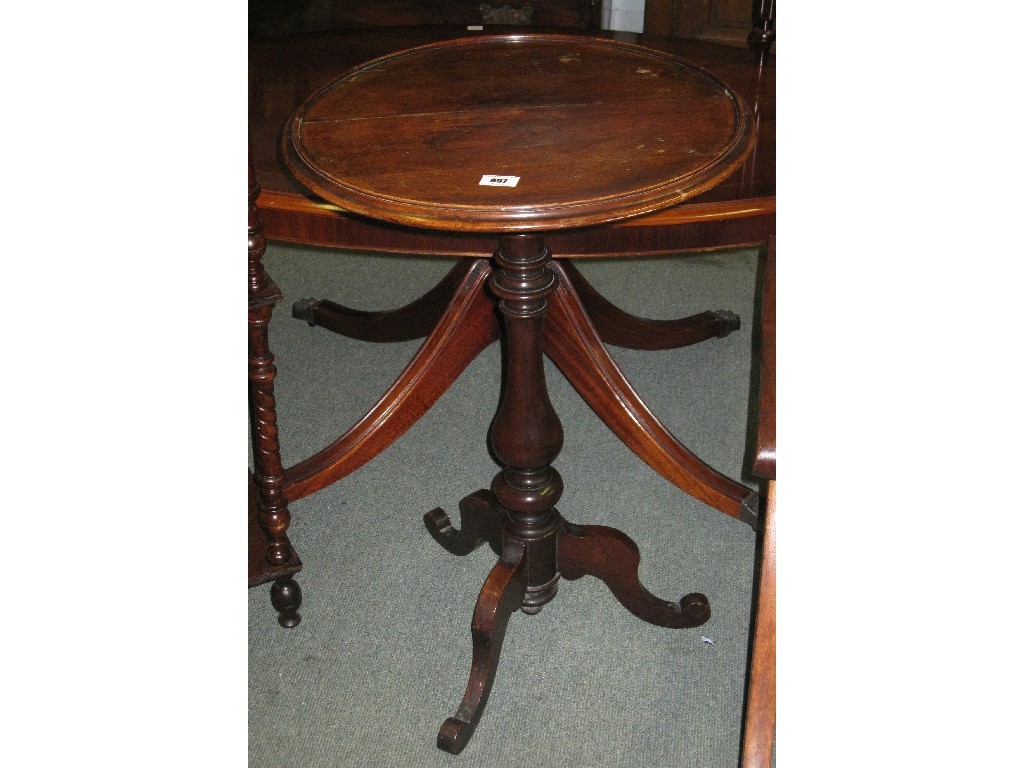 Appraisal: Mahogany pedestal occasional table