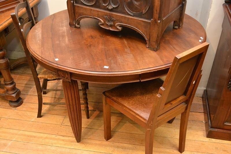 Appraisal: AN EARLY TH C FRENCH TABLE