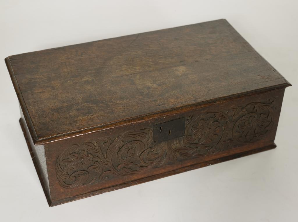 Appraisal: LATE th EARLY th CENTURY OAK BIBLE BOX the interior