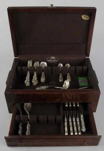 Appraisal: Sterling Silver -Piece Flatware Set in Wood Box Description Set