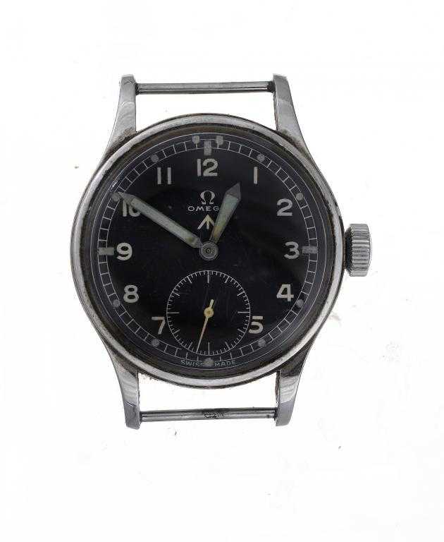 Appraisal: AN OMEGA STAINLESS STEEL MILITARY ISSUE WRISTWATCH T no the