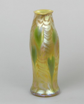 Appraisal: Kew Blas Vase A pinched triangular form vase with corresponding