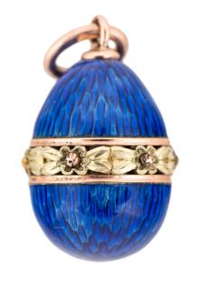 Appraisal: A FABERGE GOLD AND GUILLOCHE ENAMEL EGG PENDANT MARKED H