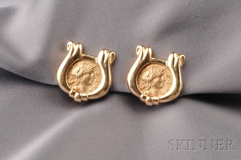 Appraisal: kt Gold Earclips each depicting a helmeted warrior in a