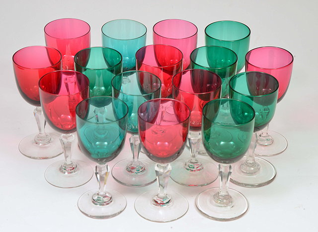 Appraisal: A GROUP OF SIXTEEN CRANBERRY AND GREEN GLASS WINE GLASSES