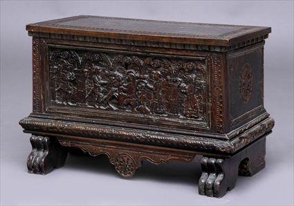 Appraisal: CONTINENTAL CARVED WALNUT COFFRET The hinged top with chip-carved and