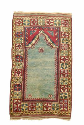 Appraisal: A Konya prayer rug central Anatolia early th century x