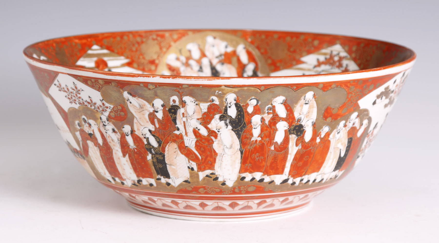 Appraisal: Kutani Painted Porcelain Bowl Kutani Painted Porcelain Bowl w Figures