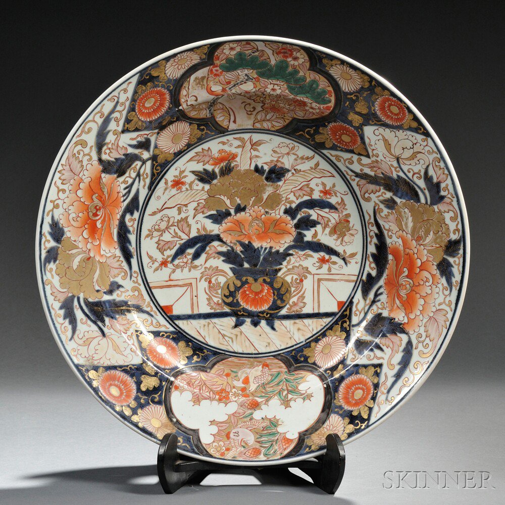 Appraisal: Imari Charger Japan th th century with shallow basin and