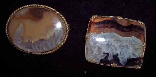 Appraisal: An oval agate brooch and another cushion shaped