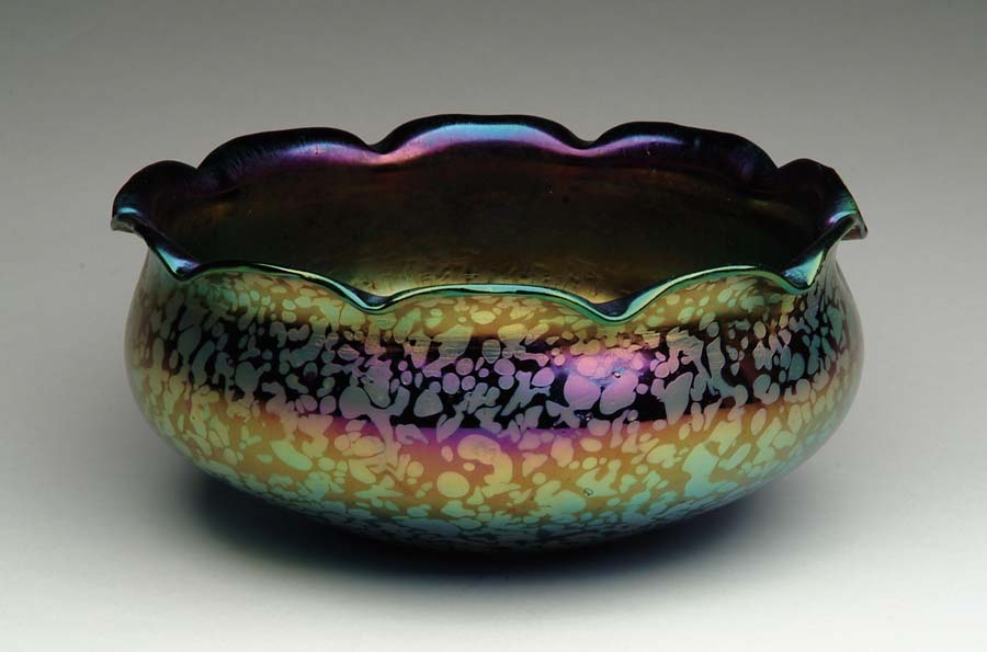 Appraisal: LOETZ OIL SPOT BOWL Beautiful Loetz bowl has ruffled rim