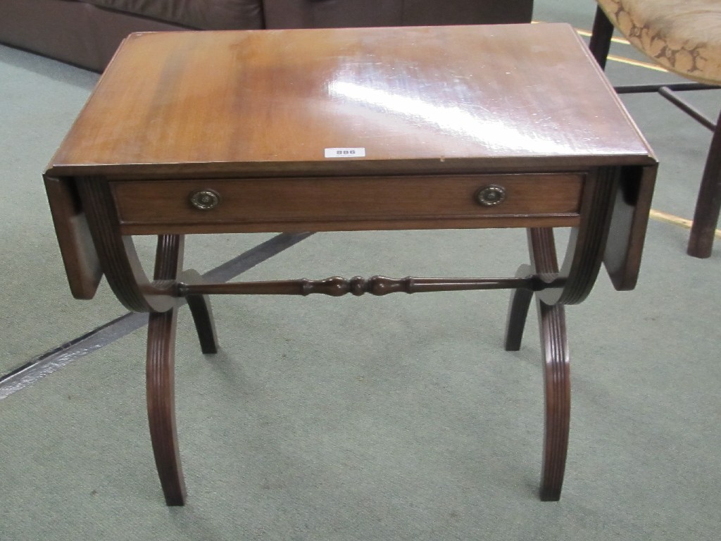 Appraisal: Wylie and Lochhead mahogany sofa style occasional table