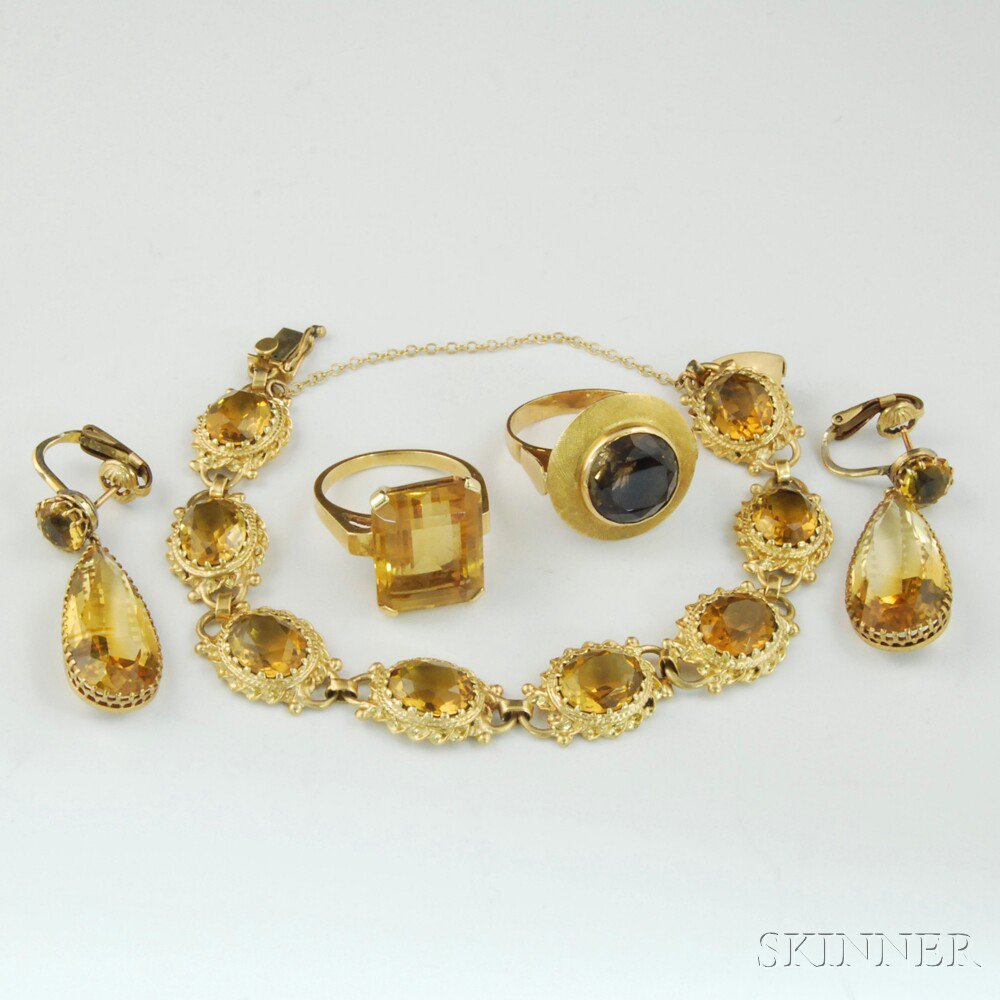 Appraisal: Small Collection of Gold and Citrine Jewelry a pair of