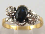 Appraisal: An carat gold sapphire and diamond ring sapphire approx x