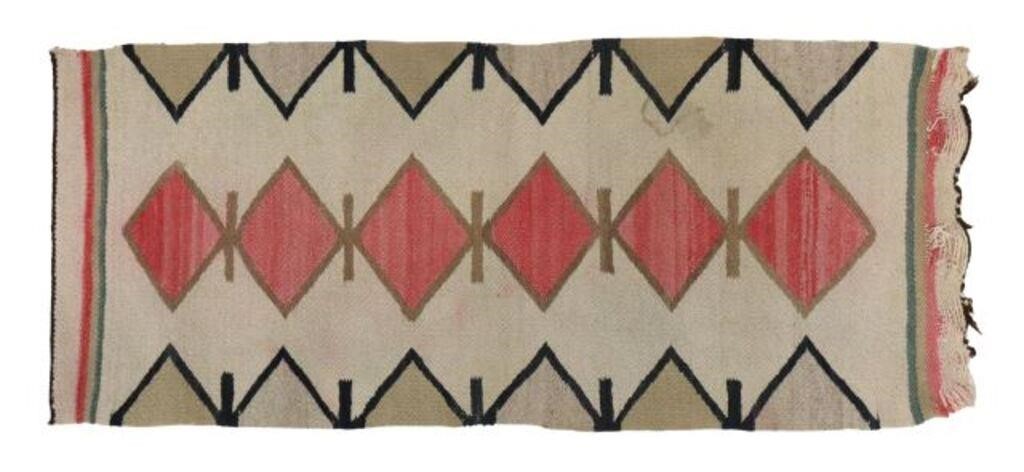 Appraisal: Small native American handspun wool Gallup throw rug Navajo mid