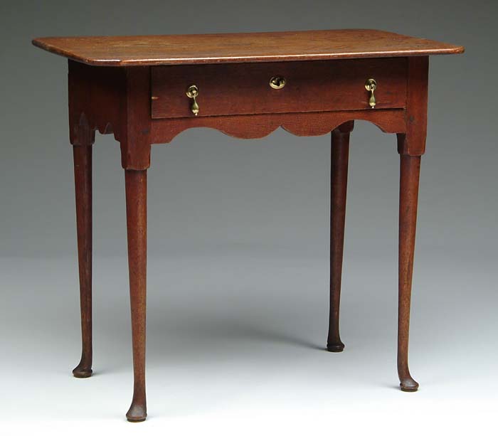 Appraisal: ENGLISH QUEEN ANN OAK DIMINUTIVE SERVING TABLE The rounded corner