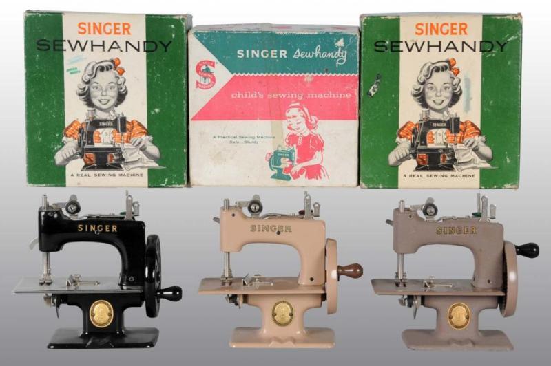 Appraisal: Lot of Singer Child's Toy Sewing Machines Description All are