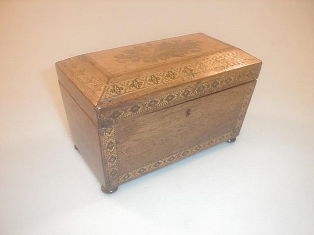 Appraisal: A Tunbridge ware sarcophagus shaped rosewood tea caddy the top