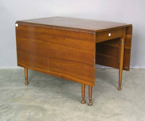 Appraisal: Sheraton style drop leaf table h w d