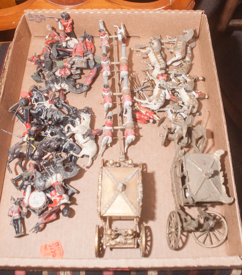 Appraisal: Assortment of metal miniature soldiers Undernumber