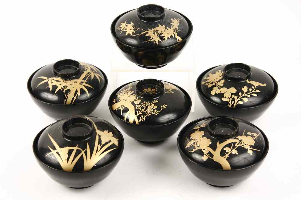 Appraisal: JAPANESE LACQUER BOWLS - Makie Lacquer Covered Rice Bowls decorated