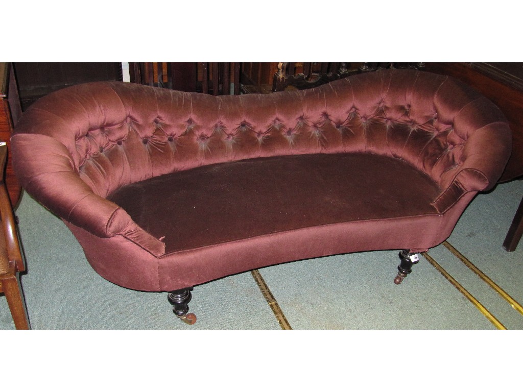 Appraisal: Victorian buttonback settee