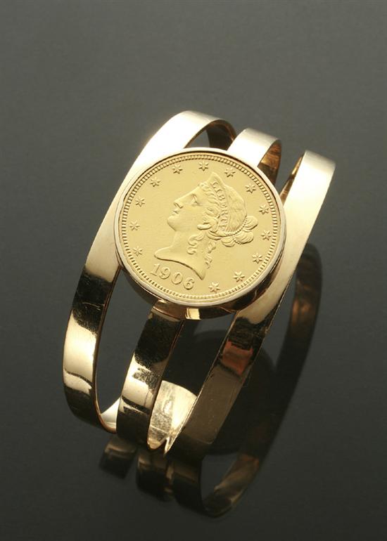 Appraisal: U S Eagle Ten-Dollar Gold Coin Bracelet Dated Having a