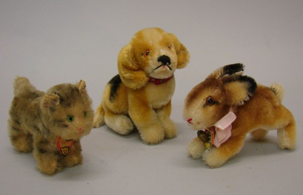 Appraisal: Lot of mohair animals Ivory apricot and black rabbit with