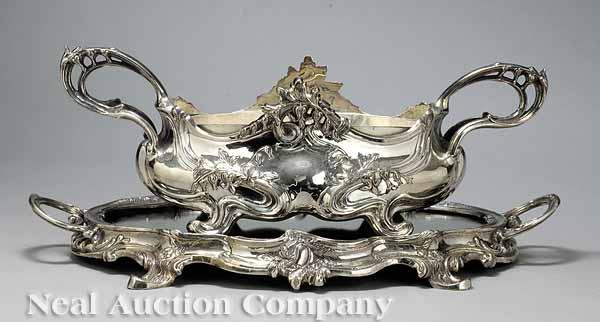 Appraisal: An Art Nouveau-Style Silverplate Mirrored Plateau and Centerpiece of recent