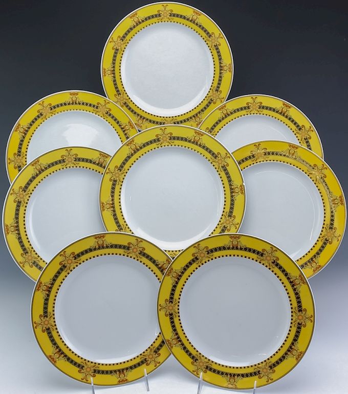 Appraisal: Versace Barocco Rosenthal China Dinner Plate Set Eight piece dinner