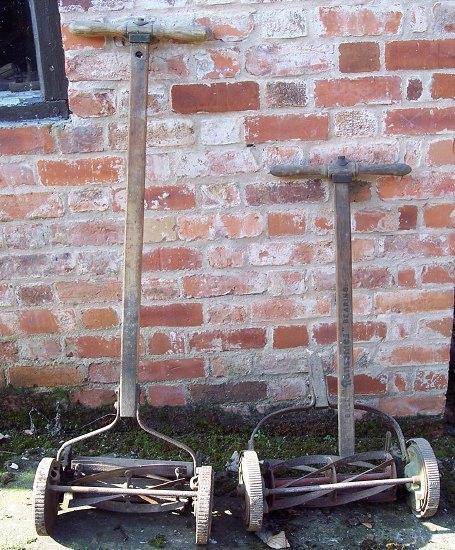 Appraisal: A Ransomes ballbearing push mower and a Blackfriar's push mower