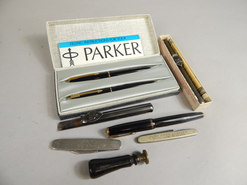 Appraisal: Various bygones collectables etc to include swan pen holder Parker