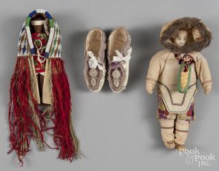 Appraisal: Two Native American dolls early mid th c Patricia Bonds