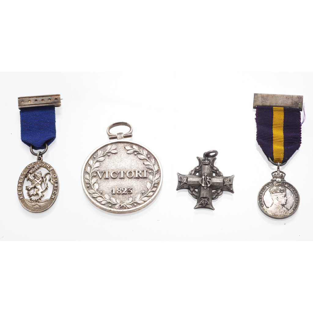 Appraisal: A mixed group of four various medals including Edward VIII